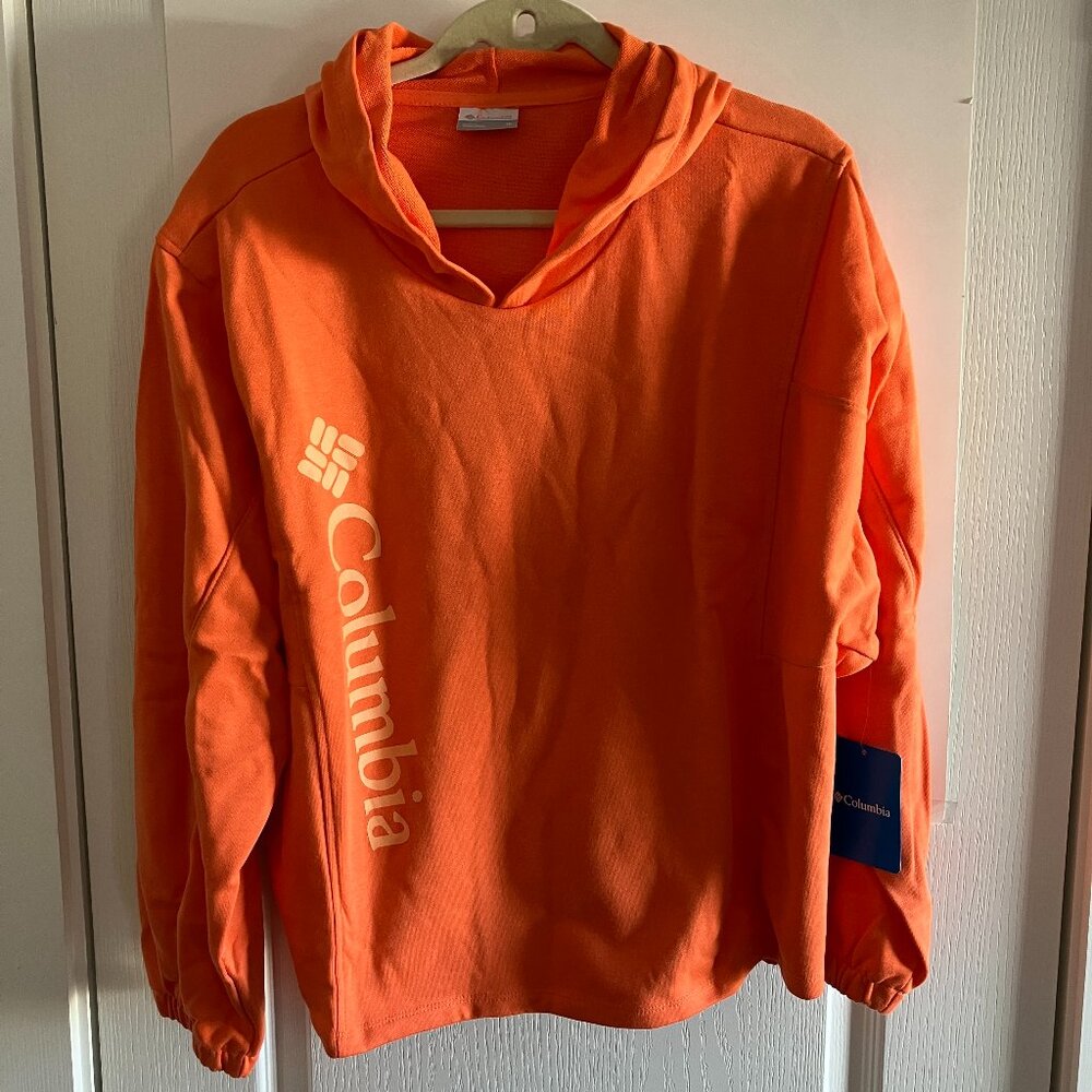 New W/Tags Columbia Women 1X Large Pullover Shirt.